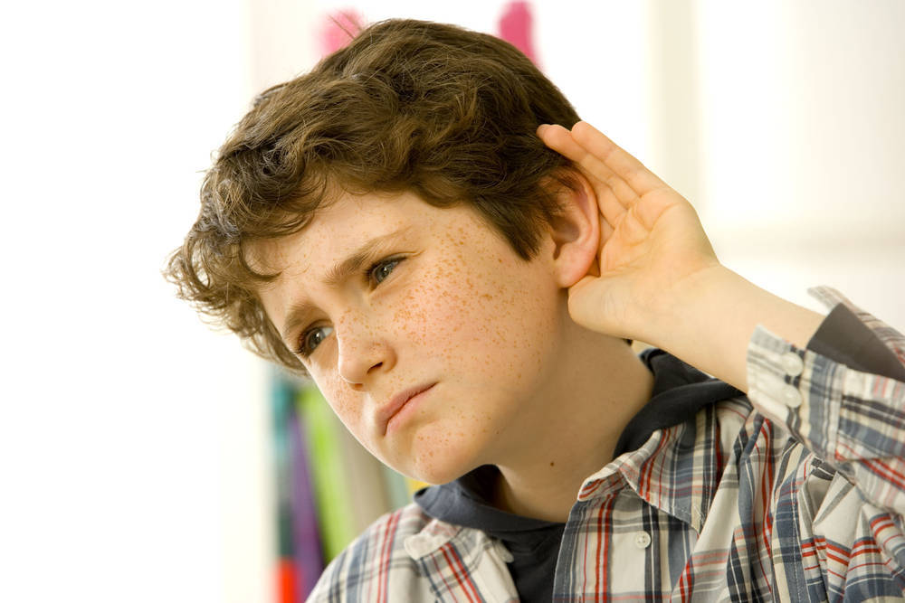 ¿Qué es la hipoacusia y cuáles son sus síntomas en niños?